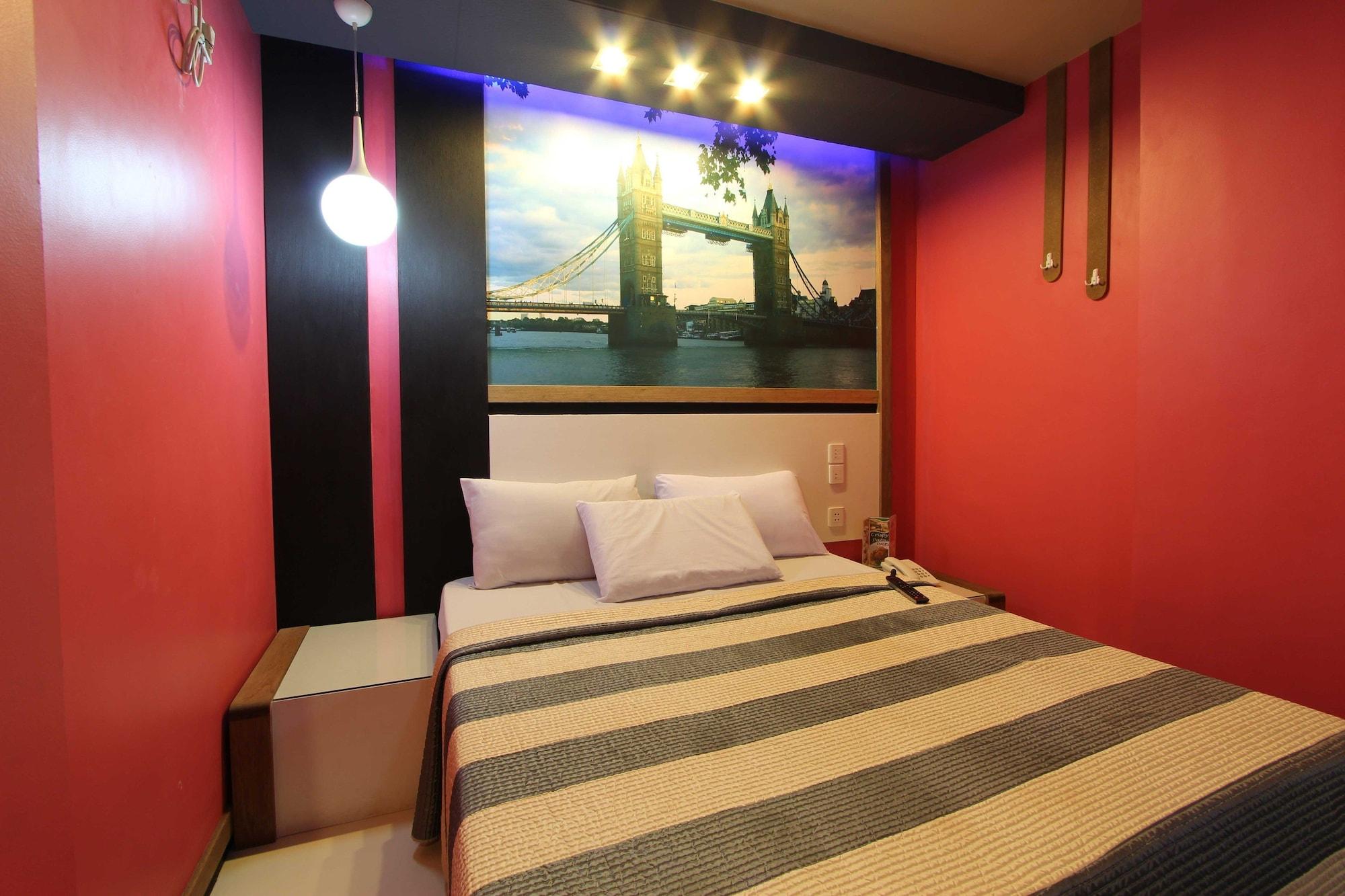 Eurotel North Edsa Quezon City Exterior photo