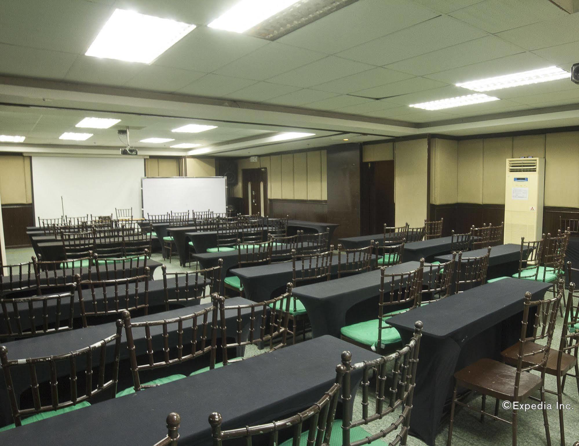 Eurotel North Edsa Quezon City Exterior photo